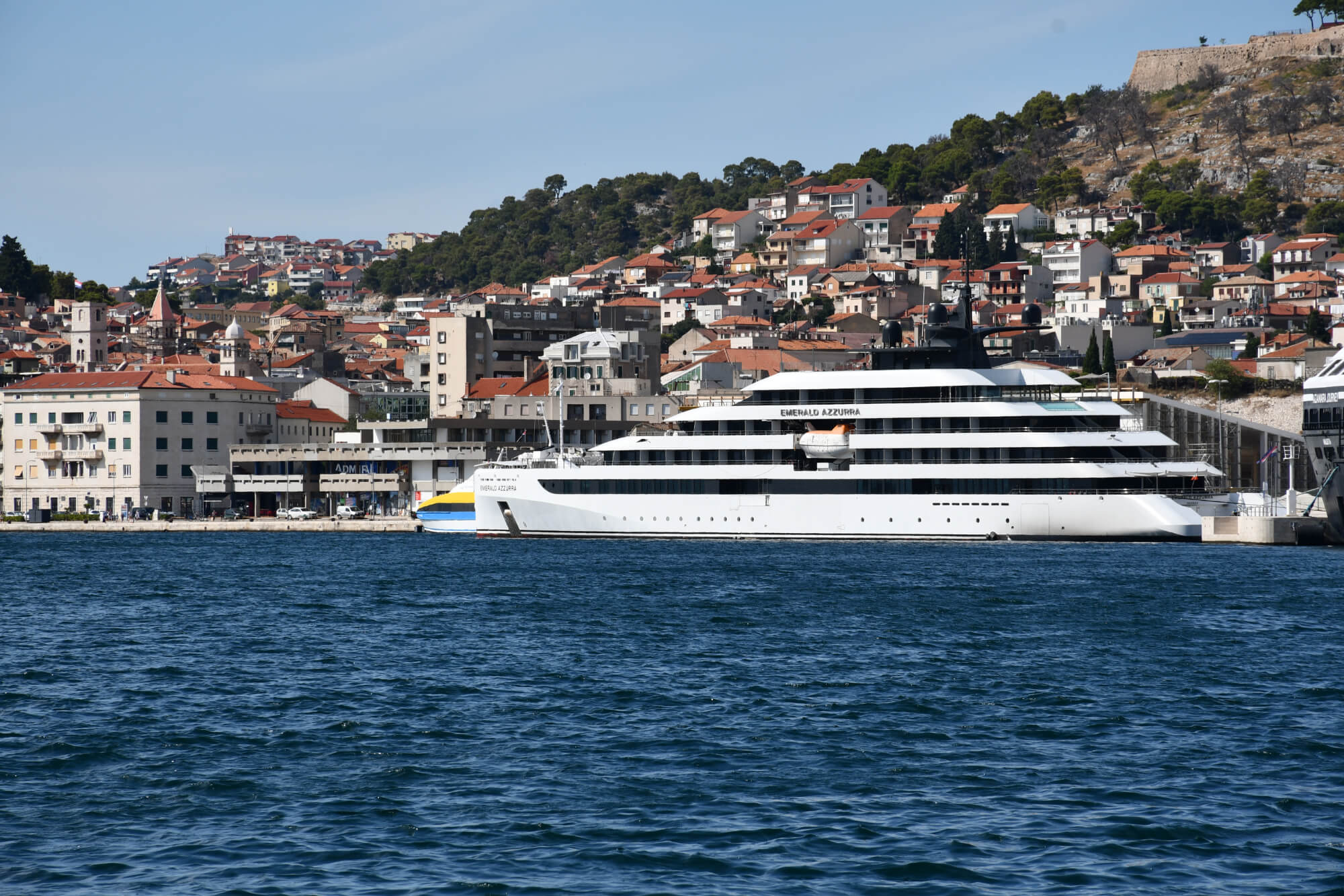 Emerald Azzurra u Šibeniku / izvor Cruiseclipping.hr / autor Zagorka Stančić